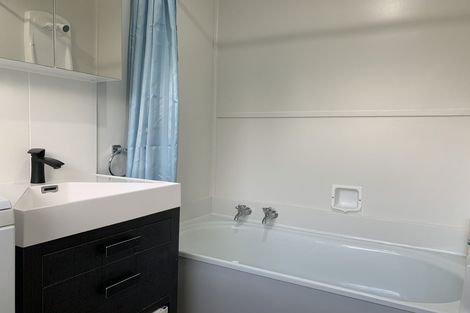 Photo of property in 17-19 Stevenson Street, Balclutha, 9230