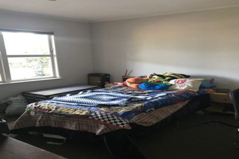 Photo of property in 145 Hutchinsons Road, Bucklands Beach, Auckland, 2014