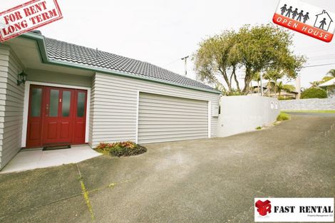 Photo of property in 1/39 Rangitoto Terrace, Milford, Auckland, 0620