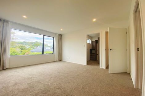 Photo of property in 3/46 View Road, Henderson, Auckland, 0612