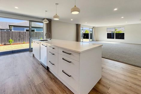 Photo of property in 30 Kahurangi Road, Halswell, Christchurch, 8025