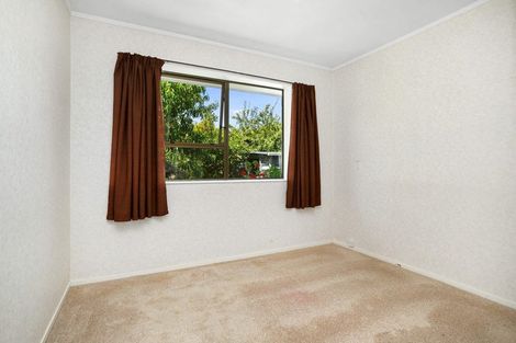 Photo of property in 18 Rossiter Street, Tawa, Wellington, 5028
