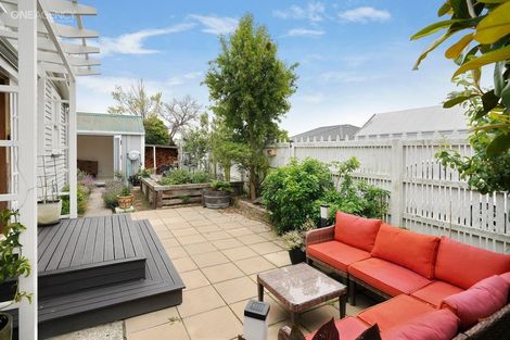 Photo of property in 23 Edward Street, Rangiora, 7400