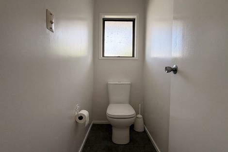 Photo of property in 33 Hutchinsons Road, Bucklands Beach, Auckland, 2014