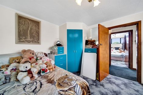 Photo of property in 30 Caledonia Street, Hawera, 4610