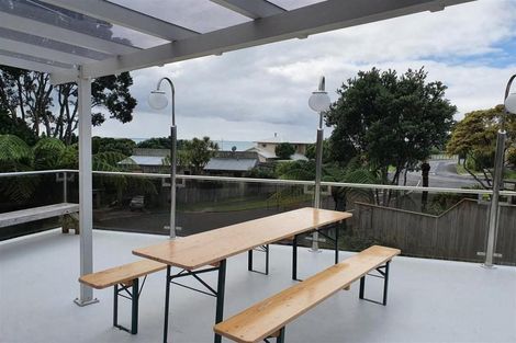 Photo of property in 12 Russell Drive, Oakura, 4314