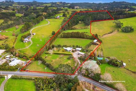 Photo of property in 76 Awa Road, Kumeu, 0891