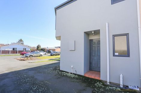 Photo of property in 1/90 Picton Avenue, Riccarton, Christchurch, 8011
