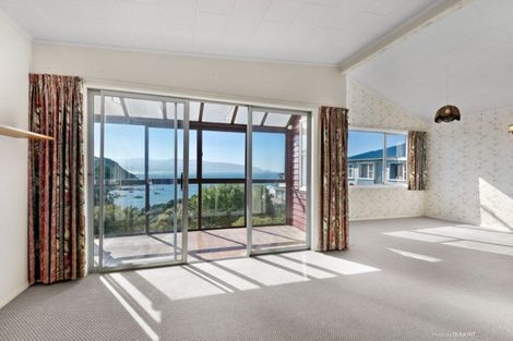 Photo of property in 24 Knoll Street, Island Bay, Wellington, 6023