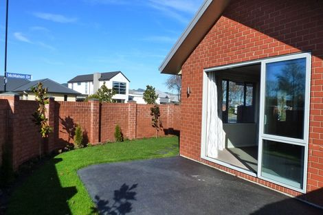 Photo of property in 49a Mcmahon Drive, Aidanfield, Christchurch, 8025
