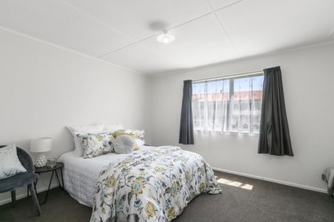 Photo of property in 303 Wellington Road, Wainuiomata, Lower Hutt, 5014