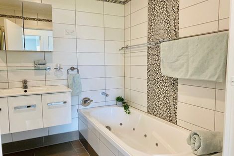 Photo of property in 12 Fourth View Avenue, Beachlands, Auckland, 2018