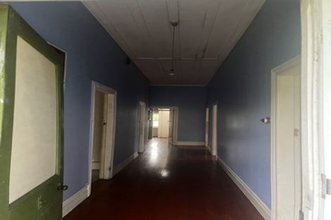 Photo of property in 39 Kamo Road, Regent, Whangarei, 0112