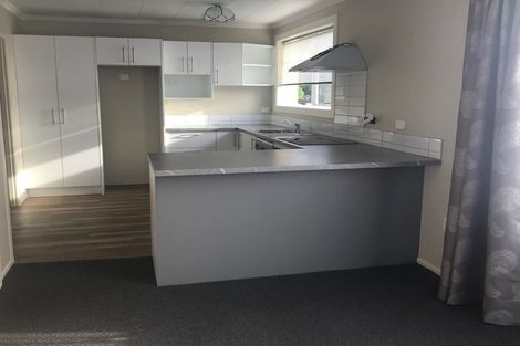Photo of property in 507 Mairehau Road, Parklands, Christchurch, 8083