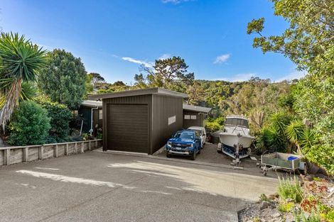 Photo of property in 9 Ferndale Avenue, Leigh, 0985