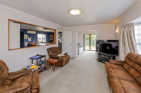 Photo of property in 56 Rimu Street, Levin, 5510