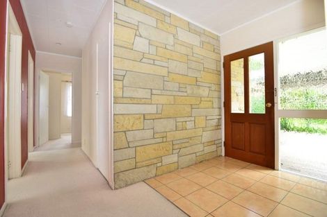 Photo of property in 51 Gledstane Road, Stanmore Bay, Whangaparaoa, 0932