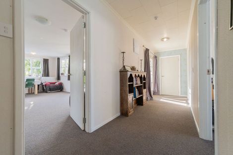 Photo of property in 44 Mackinnon Loop, Te Anau, 9600