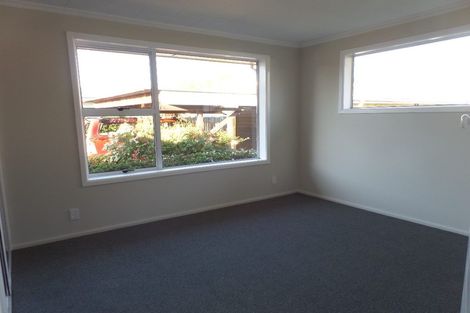 Photo of property in 8 Stretton Street, Bishopdale, Christchurch, 8053