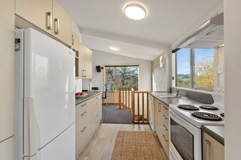 Photo of property in 22 Estuary Crescent, Fairfield, Dunedin, 9018