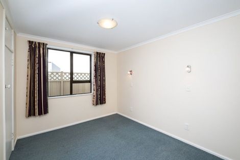 Photo of property in 71 The Esplanade, Westshore, Napier, 4110