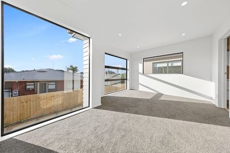 Photo of property in 89b Reeves Road, Pakuranga, Auckland, 2010