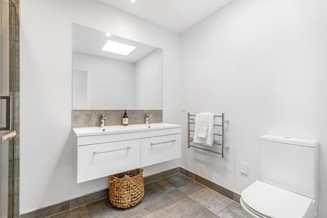 Photo of property in 6 Pottery Crescent, Hobsonville, Auckland, 0618