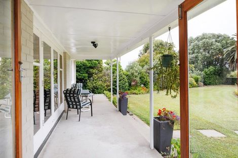 Photo of property in 279 Colyton Road, Colyton, Feilding, 4775