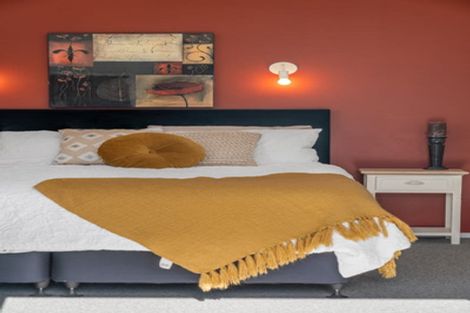 Photo of property in 12 Knox Place, Greerton, Tauranga, 3112