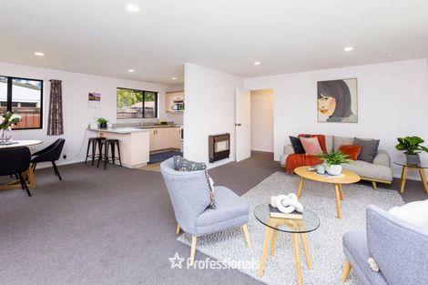 Photo of property in 2/36 Thackeray Street, Trentham, Upper Hutt, 5018