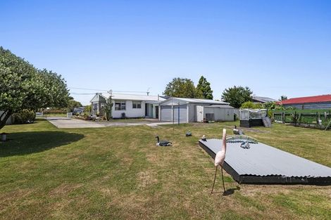 Photo of property in 32 Grey Street, Normanby, Hawera, 4614