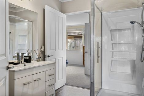 Photo of property in 3 Reeves Road, Rangiora, 7400