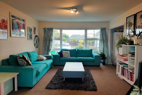 Photo of property in 18 Coniston Avenue, Ilam, Christchurch, 8041