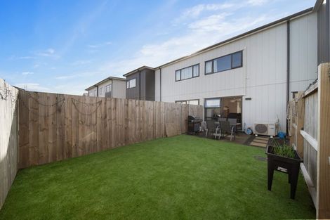 Photo of property in 15b Ventura Street, Mangere, Auckland, 2022