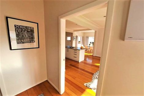 Photo of property in 18 Valley Road, Pukekohe, 2120