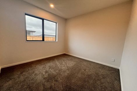 Photo of property in 10 Kobe Street, Karaka, 2580