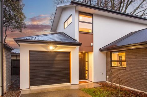 Photo of property in 10 Shingle Street, Sydenham, Christchurch, 8023