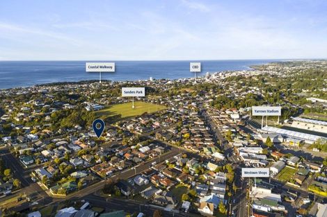 Photo of property in 6 Massey Street, Westown, New Plymouth, 4310