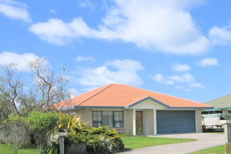 Photo of property in 58 Luculia Drive, Mount Maunganui, 3116