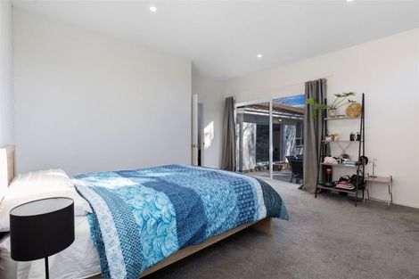 Photo of property in 69b Aorangi Road, Bryndwr, Christchurch, 8053