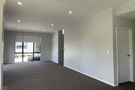 Photo of property in 1 Hanga Place, Papatoetoe, 2024