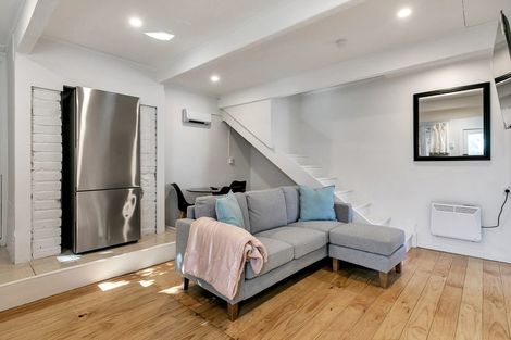 Photo of property in 24 Suffolk Street, Phillipstown, Christchurch, 8011