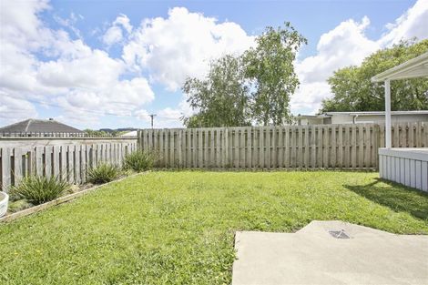 Photo of property in 11 Edinburgh Street, Tuakau, 2121