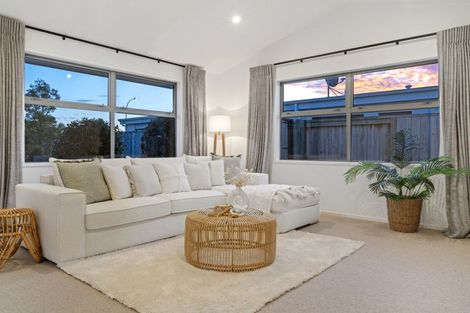 Photo of property in 107 The Boulevard, Papamoa Beach, Papamoa, 3118