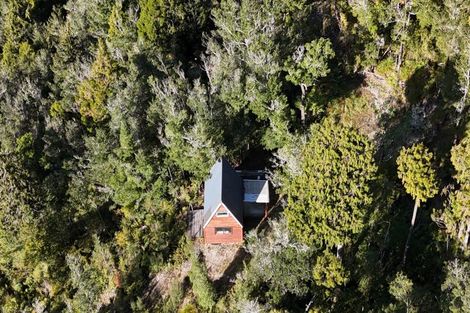 Photo of property in 9190 State Highway 6, Westport, 7892