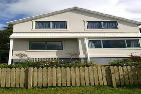 Photo of property in 2/485 Don Buck Road, Massey, Auckland, 0614