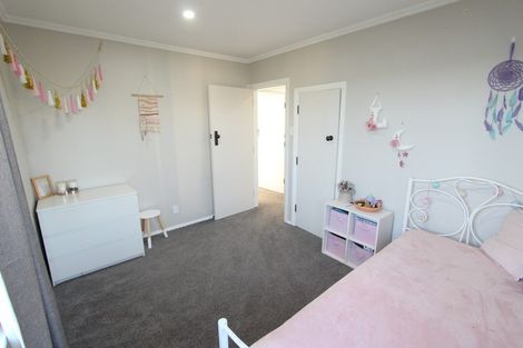 Photo of property in 32 Mccardle Road, Pahiatua, 4984