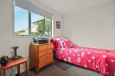 Photo of property in 2/90 Hawke Street, New Brighton, Christchurch, 8083