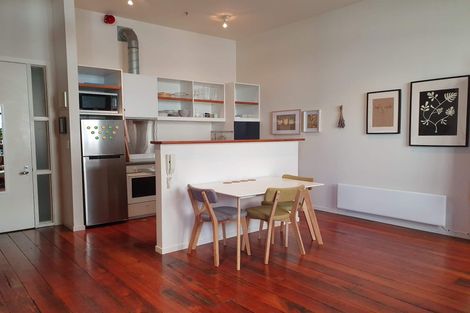 Photo of property in Hannahs Warehouse Apartments, 11/13 Leeds Street, Te Aro, Wellington, 6011