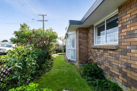 Photo of property in 1/39 Sackville Street, Fitzroy, New Plymouth, 4312